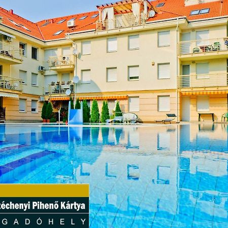Oázis Wellness Apartman Hajdúszoboszló Exterior foto