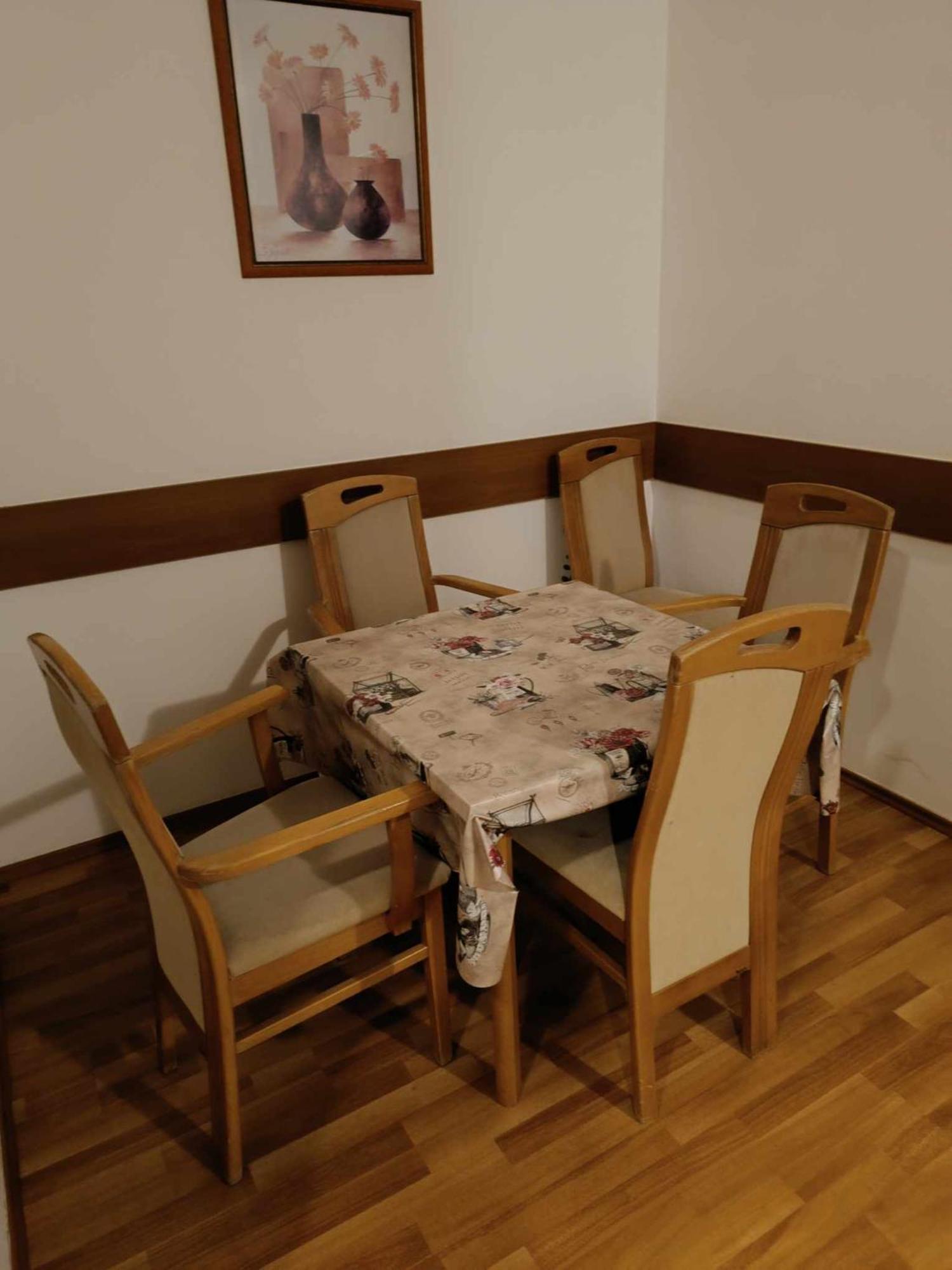 Oázis Wellness Apartman Hajdúszoboszló Habitación foto